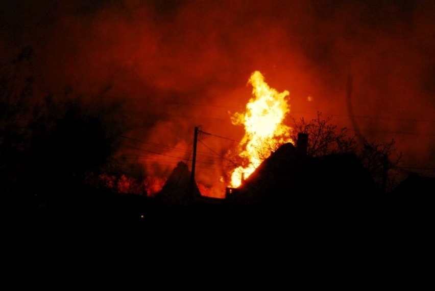 Janków Przygodzki: Pożar nadal szaleje
