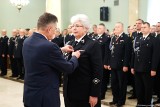 Zamojscy strażacy zostali uhonorowani medalami, awansami i dyplomami 