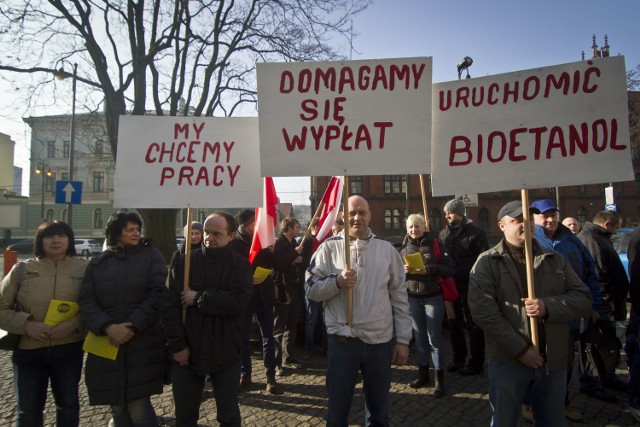 Pierwszy protest pracowników Bioetanolu - w marcu byli przed Urzędem Wojewdódzkim w Bydgoszczy