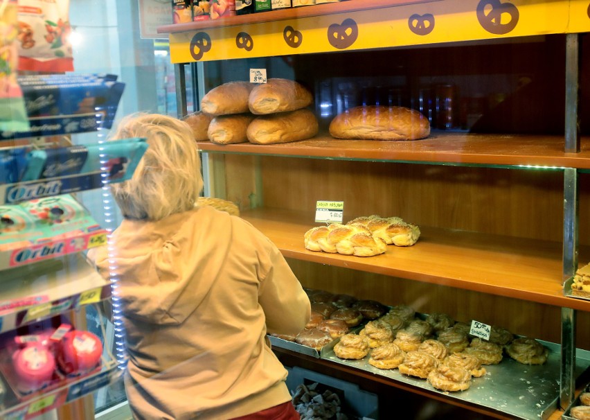 Piekarnia "Precelek" w Szczecinie nie piecze już chleba. Zamiast chleba będą tylko ciasta