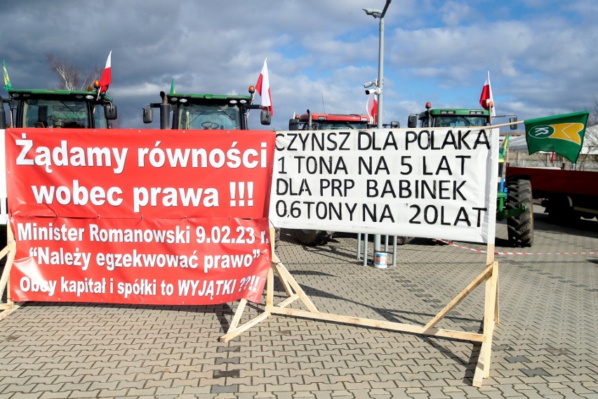 Protest rolników w Szczecinie. Chcą, by „Polska ziemia była dla polskich rolników” 