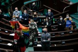 Burzliwa debata w Sejmie nad projektem „Stop LGBT”. Projekt skierowany do dalszych prac w komisji 