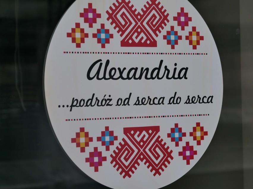 Zobacz jak restauracja Alexandria prezentuje sie od środka!...