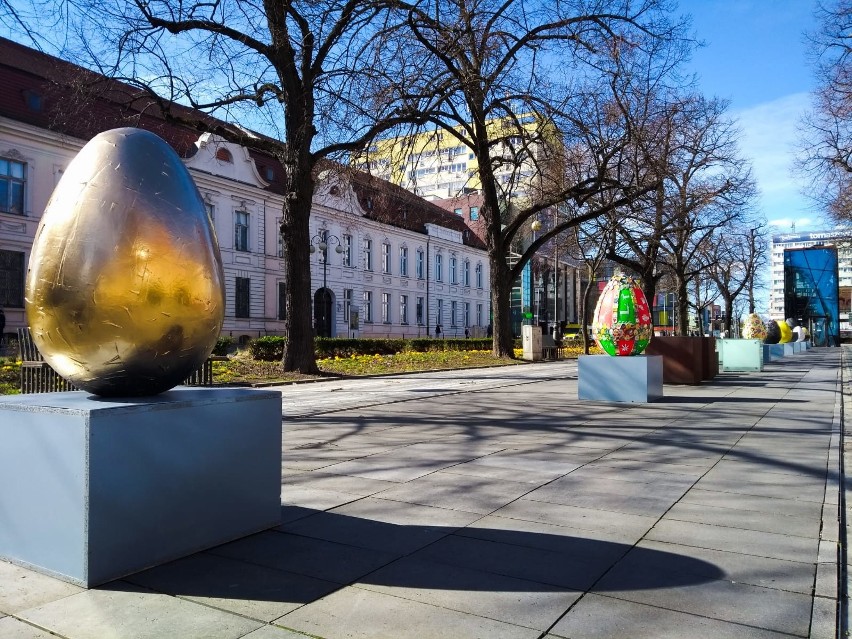 Pisanki zamiast jarmarku. Tak w pandemii Szczecin przygotowuje się do świąt. ZDJĘCIA