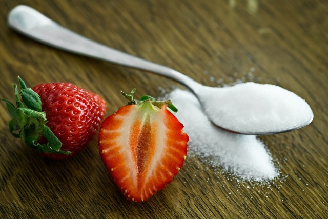 Cukier ze względu na swoje właściwości z powodzeniem może być używany w wielu domowych czynnościach i tu nie trzeba będzie się martwić o użycie go w zbyt dużej ilości.