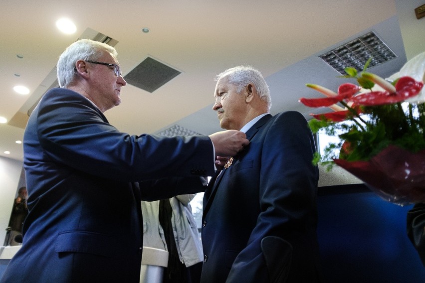 Zasłużeni działacze Tarnowskiej „Solidarności” odznaczeni [ZDJĘCIA]