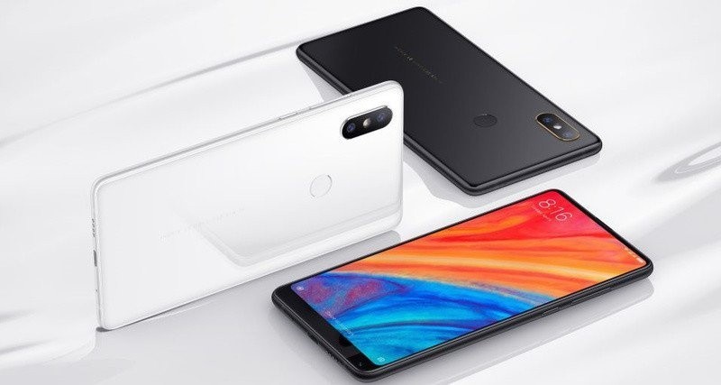 8. XIAOMI MI MIX 2S...