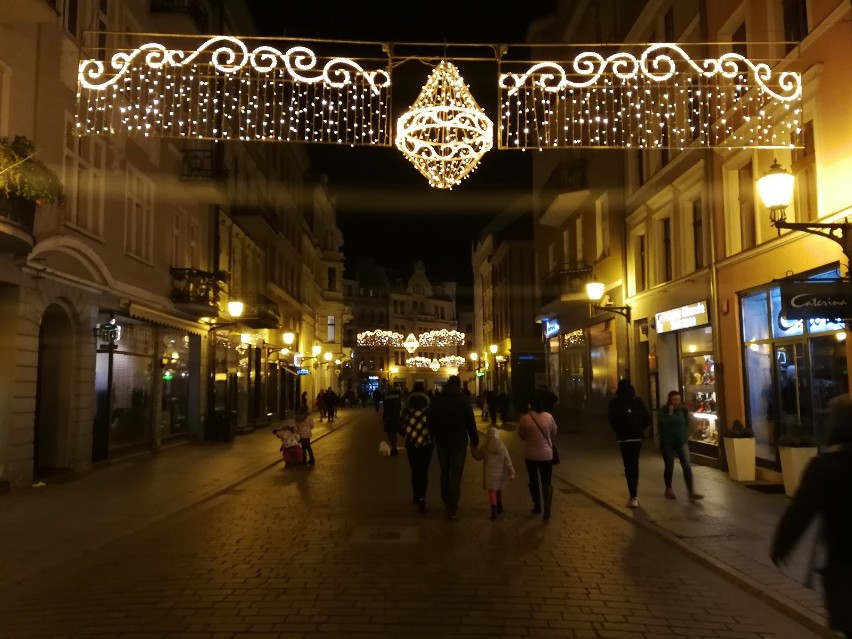 W Toruniu można już poczuć magię świąt – dzięki Jarmarkowi...