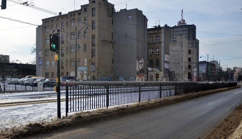 Nowe przystanki tramwajowe na ul. Narutowicza zostaną...