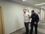 Nożownik z Poznania odpowiada przed sądem za zabójstwo na Al. Solidarności. Grozi mu dożywocie