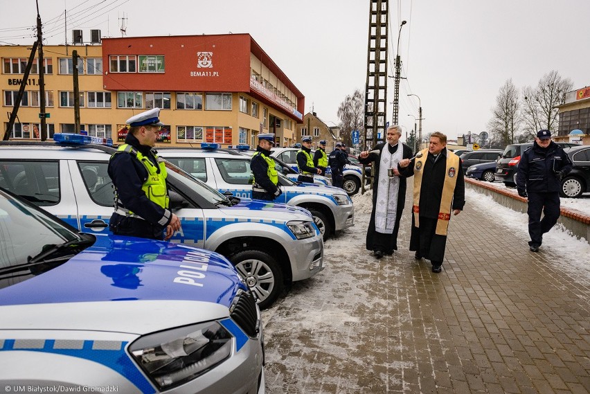 Komenda Miejska Policji w Białymstoku ma nowe radiowozy