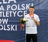 Dawid Krzemiński z RLTL Optimy Radom mistrzem Polski w trójskoku. Pierwsze sukcesy lekkoatletów w Toruniu.