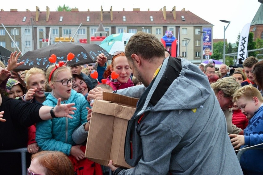 W niedzielę na Rynku Straomiejskim w Koszalinie odbył się...