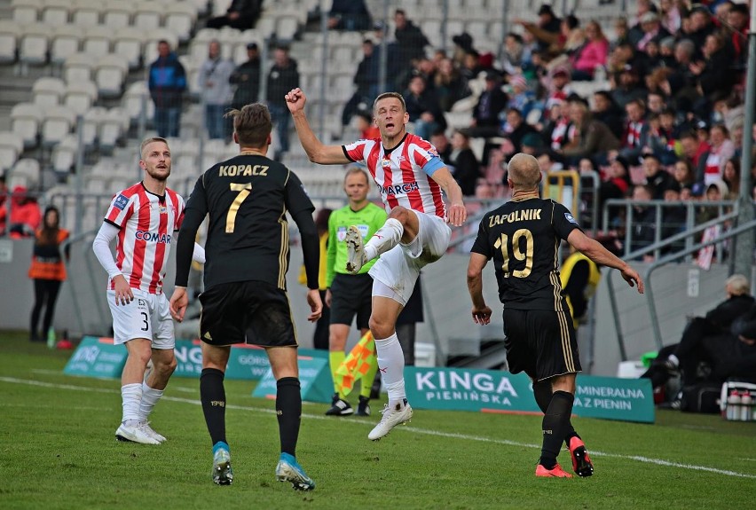 W meczu Cracovii z Górnikiem rozegranym jesienią w Krakowie...