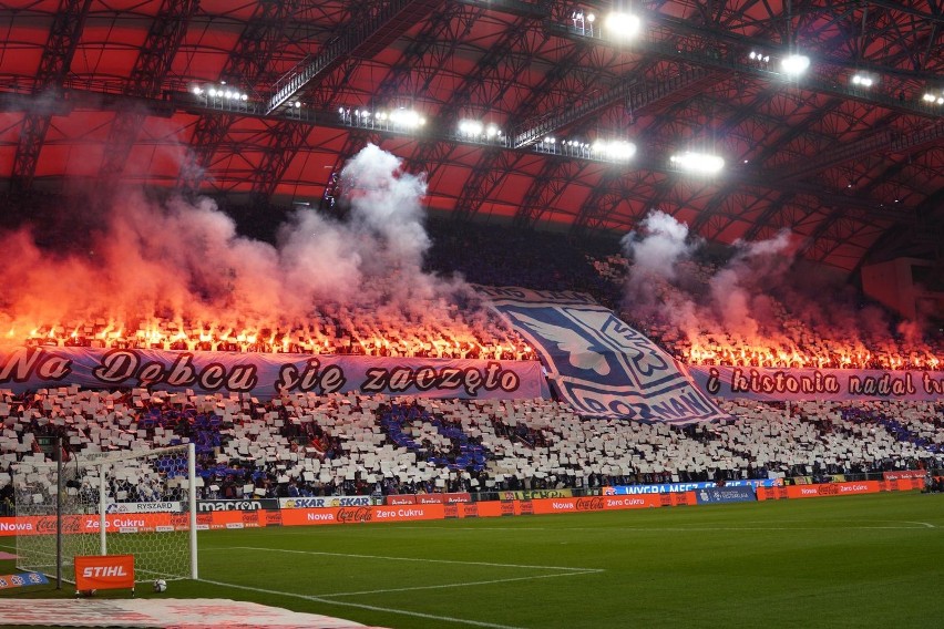 Radomiak życzył "smacznej kawusi", Legia wysłała Putina na...