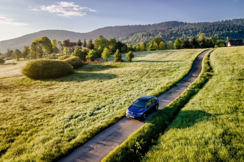 Volkswagen konsekwentnie rozwija gamę swoich elektrycznych...