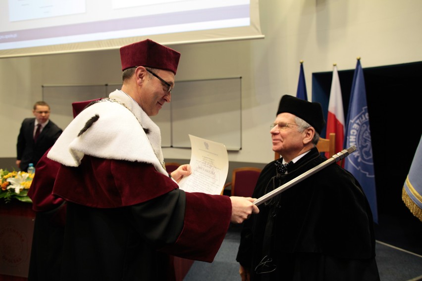 Prof. Janusz Mroczka został doktorem honoris causa...