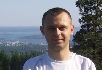Paweł Bera, szef sekcji działu multimedia salonu Empik w kieleckiej Galerii Echo.- Playstation 3 to obecnie najmocniejsza konsola do grania.