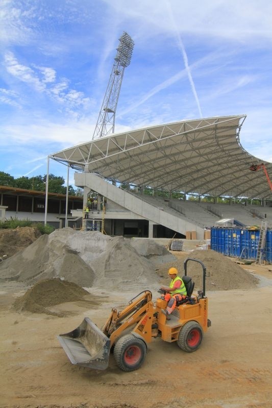Trwa gruntowny remont Stadionu Olimpijskiego we Wrocławiu