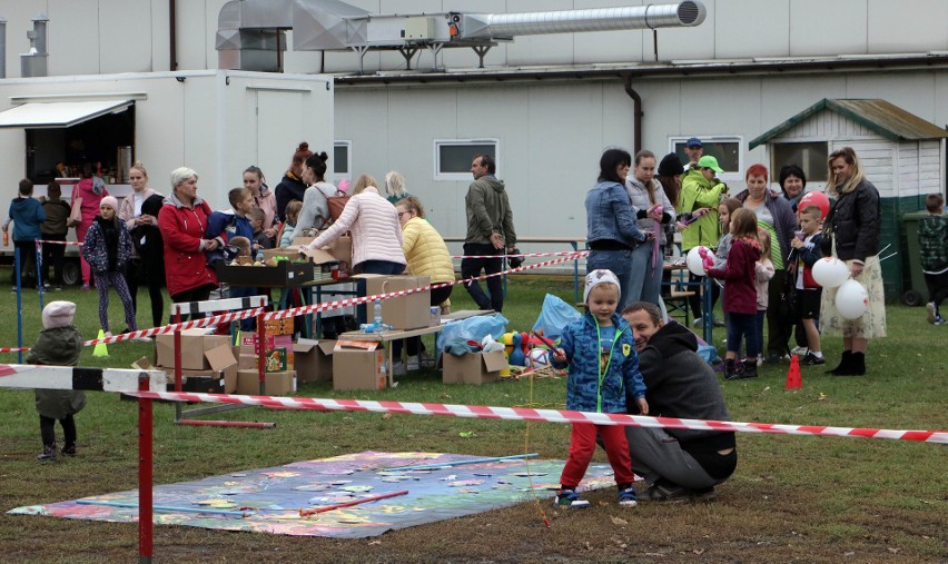 w pikniku sportowo-rekreacyjnym „Wszystkie dzieci nasze są”,...