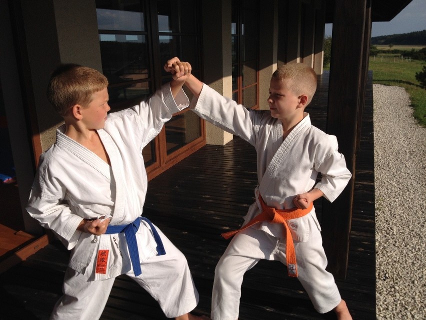 Młodzi karatecy trenowali nawet siedem godzin dziennie