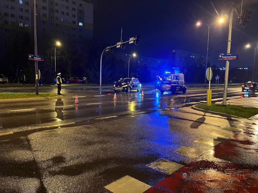 Wypadek na alei Rejtana w Rzeszowie. Obywatel Kazachstanu potrącił pieszego na pasach [ZDJĘCIA]