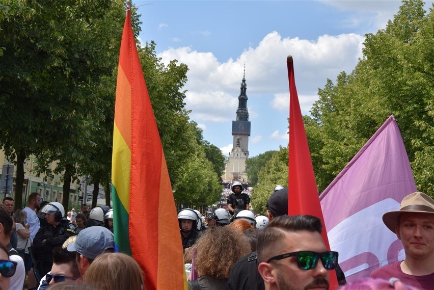 I Marsz Równości w Częstochowie. Były próby jego...