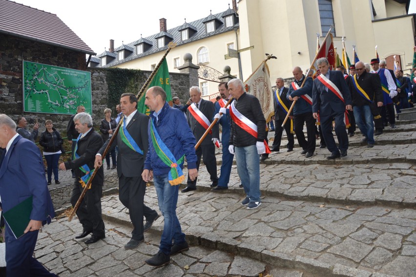 Pielgrzymka hodowców gołębi na Górę św. Anny