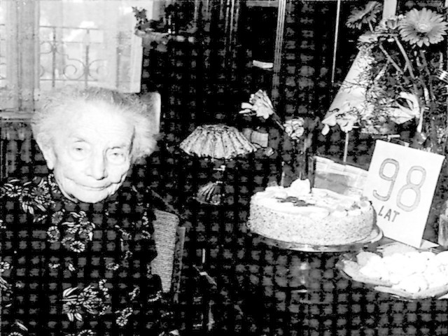 Wanda Szuman w oczekiwaniu na gości - rok 1988