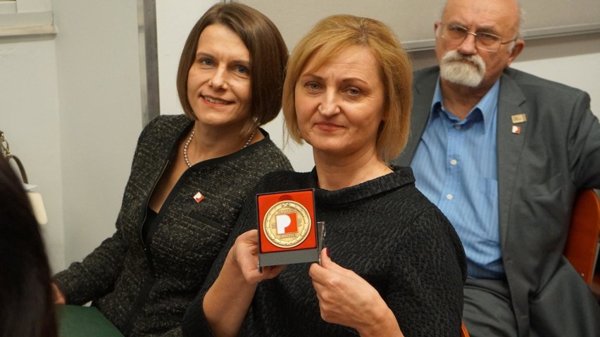 Szpital w Starachowicach uhonorowany Medalem „Za Zasługi dla Jakości”