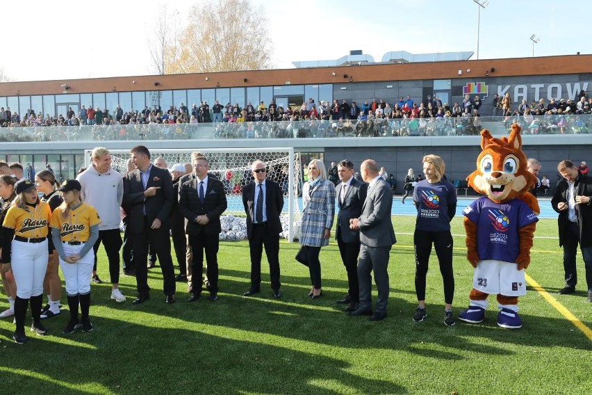 Stadion na Asnyka w Katowicach został oficjalnie otwarty...