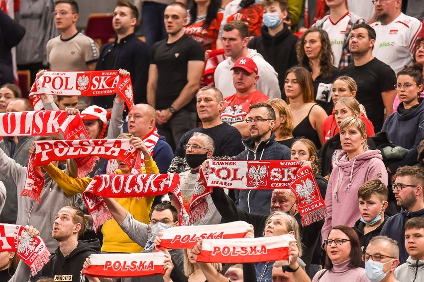 Kibice w Ergo Arenie na meczu Polska - Holandia (30.12.2021)