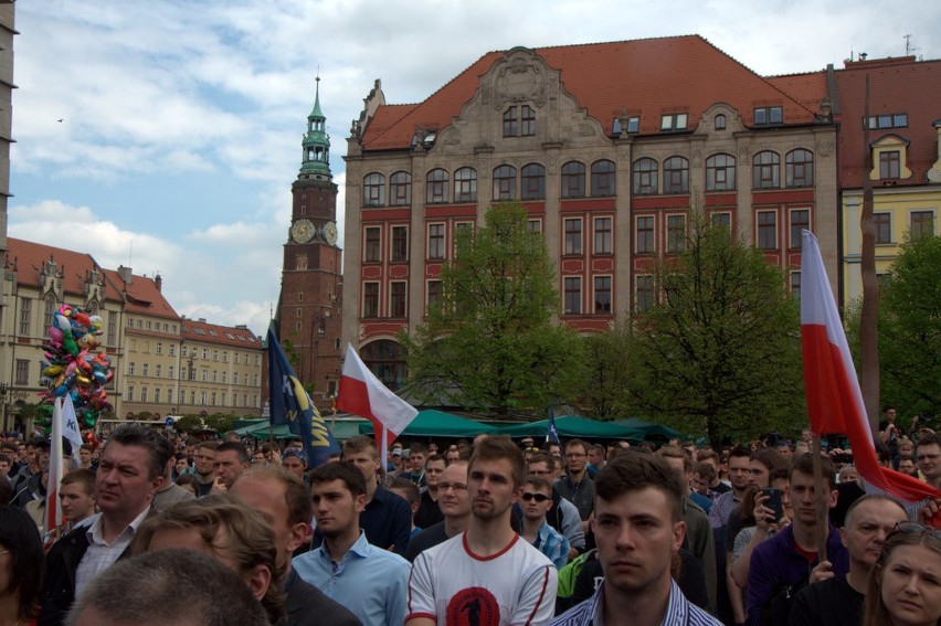 Korwin-Mikke we Wrocławiu: Polacy to murzyni, tyle że biali. To nieprawda (ZDJĘCIA, FILM)