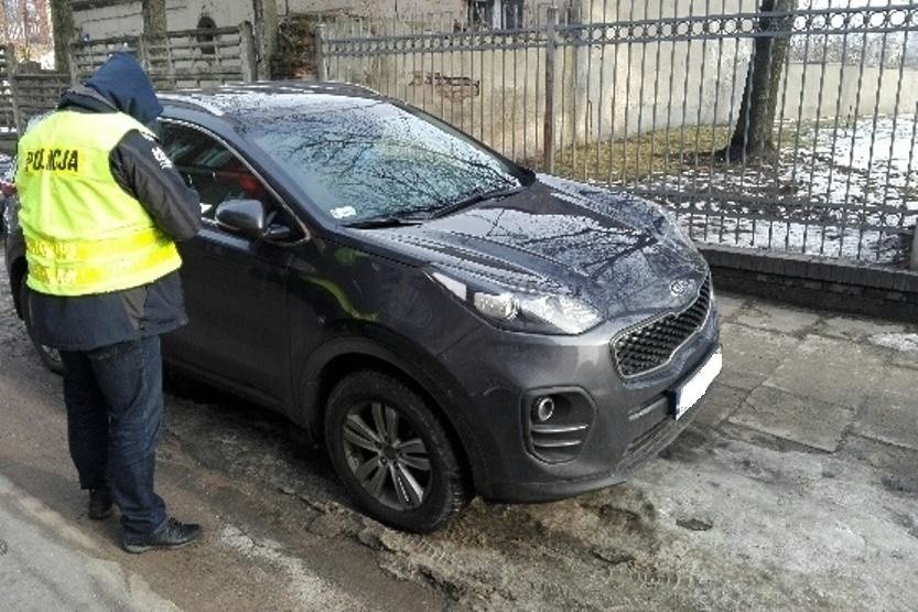 Skradzione auto warte blisko 70 tysięcy złotych  zostało  odnalezione w Zgierzu