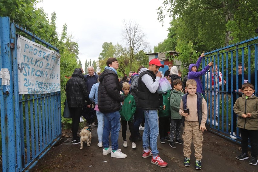 18.05.2023. W gliwickiej Sośnicy piłkarze Górnika Zabrze na...