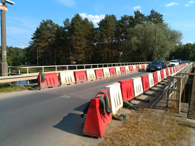 Po zamknięcie mostu w Samociążku z przeprawy korzystać będą mogli tylko piesi i rowerzyści.