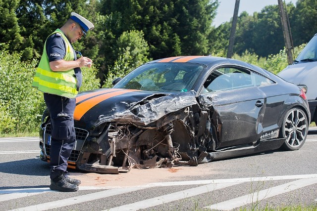 Wypadek w Sycewicach: Trzy osoby są ranne. Ruch odbywa się wahadłowo.