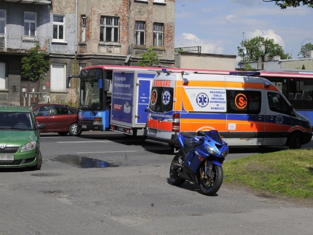 Tuż przed godz. 15, na ul. Grunwaldzkiej w Bydgoszczy, doszło do groźnego wypadku
