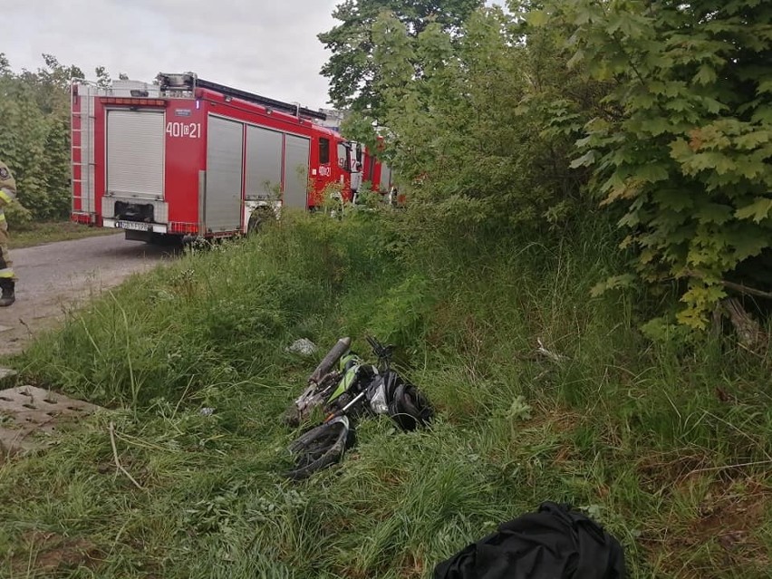 Wypadek motocyklisty w gminie Czarna Dąbrówka.