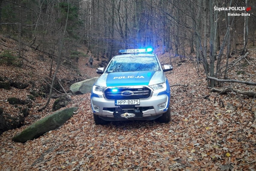 Policyjny pościg za motocrossowcami. Uciekinierów udało się...