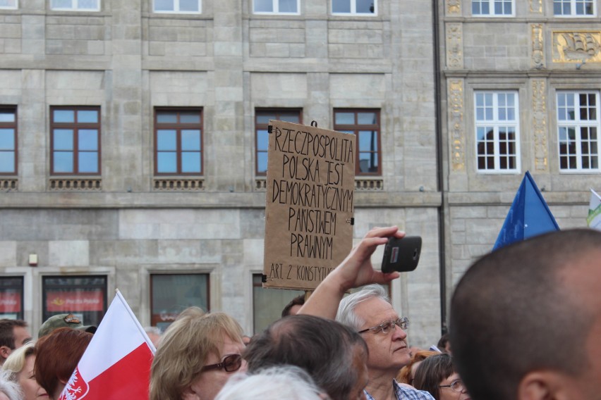 Protest "Nie damy zawłaszczyć Polski"