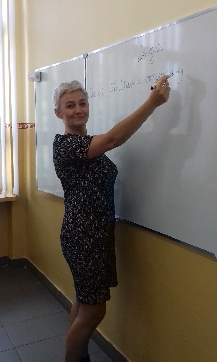 Nauczyciel na medal powiatu namysłowskiego w klasach IV-VII:...