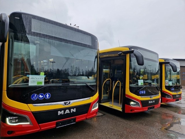 MPK w Kielcach zakupiło 19 nowoczesnych autobusów marki MAN. Zobaczcie na kolejnych zdjęciach jak się prezentują.