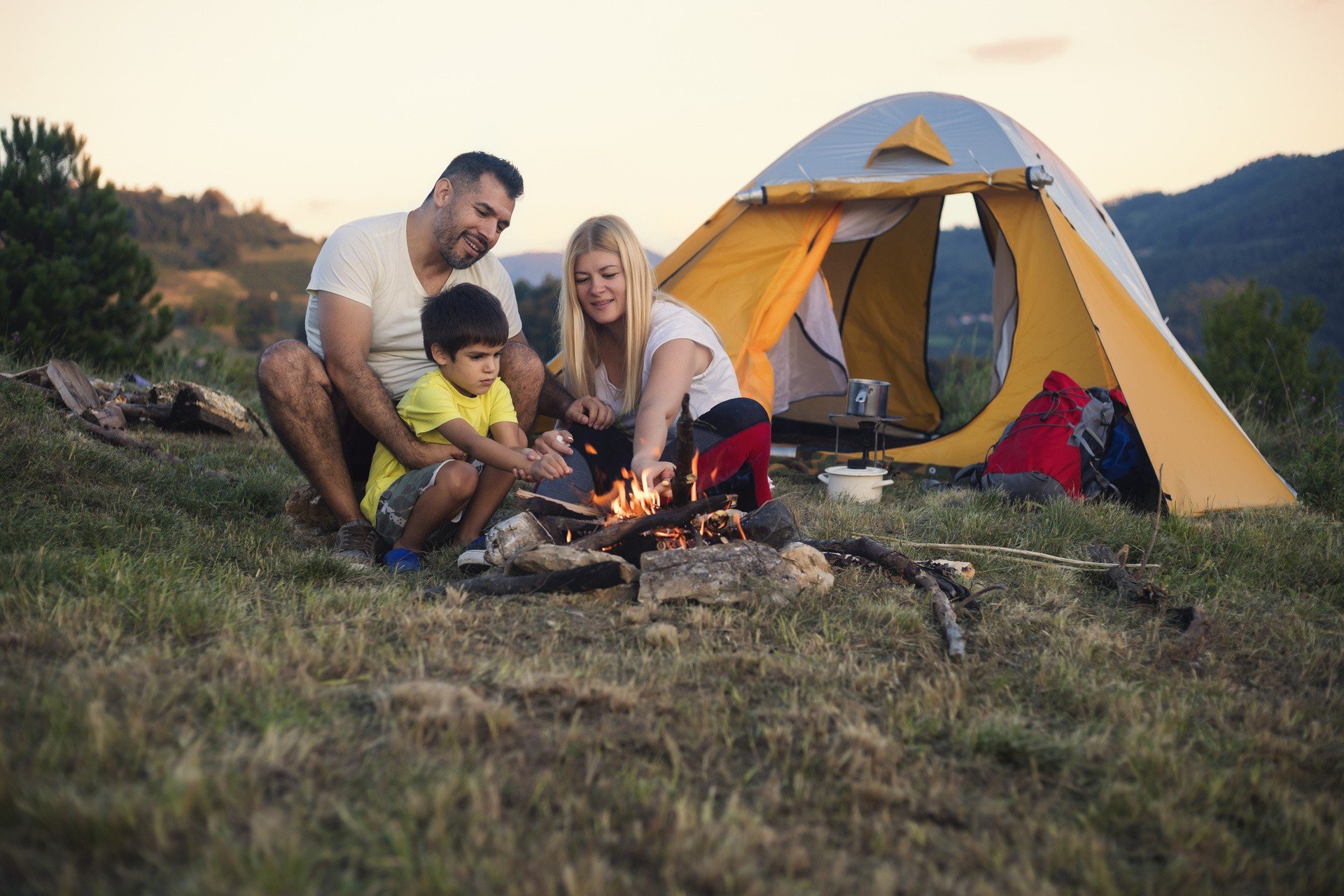 Gdzie pod namiot na Dolnym Śląsku? Najlepsze miejsca na weekendowy camping  pod Wrocławiem, Karpaczem czy Jelenią Górą | Gazeta Wrocławska