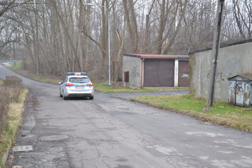 Rybnik: znaleziono zwłoki przy ul. Łokietka. Mogło dość do zabójstwa. Policja pyta mieszkańców