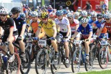 Setki rowerzystów w maratonie w Sitkówce-Nowinach (zdjęcia)