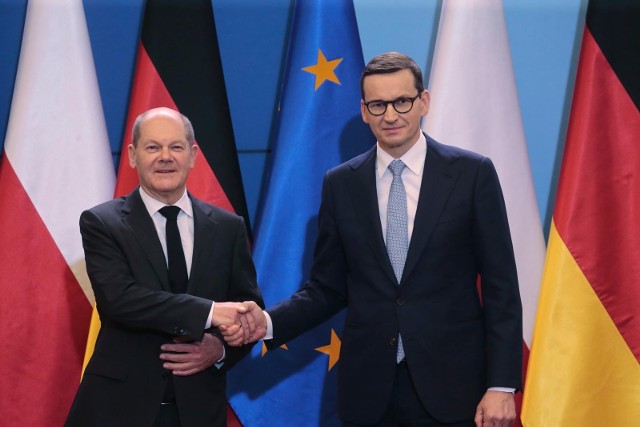 Olaf Scholz i Mateusz Morawiecki