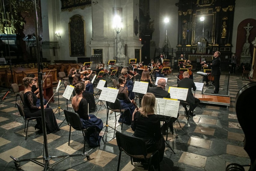 Pierwsza edycja festiwalu "Muzyka w Starym Krakowie" odbyła...