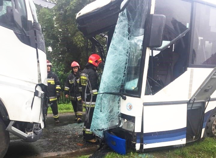 Do bardzo niebezpiecznego wypadku doszło około 14.30 w...