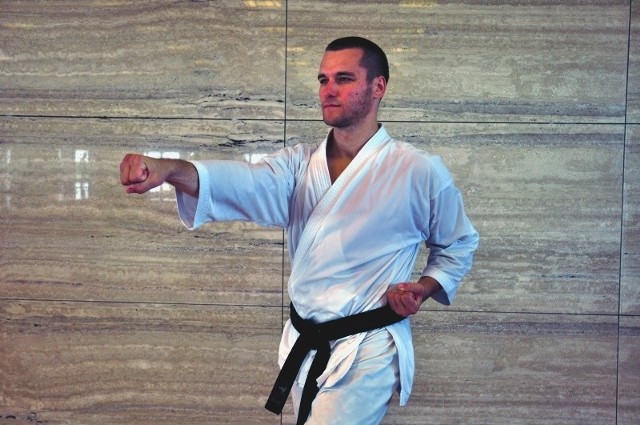 Najlepszy polski karateka Łukasz Radwański wreszcie będzie mógł zaprezentować się przed opolską publicznością. 
